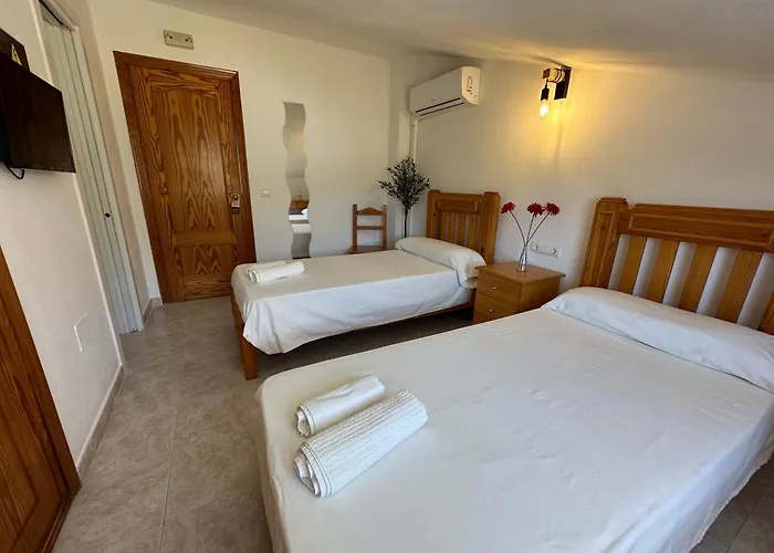 Hostal Sango Sierra De Las Nieves